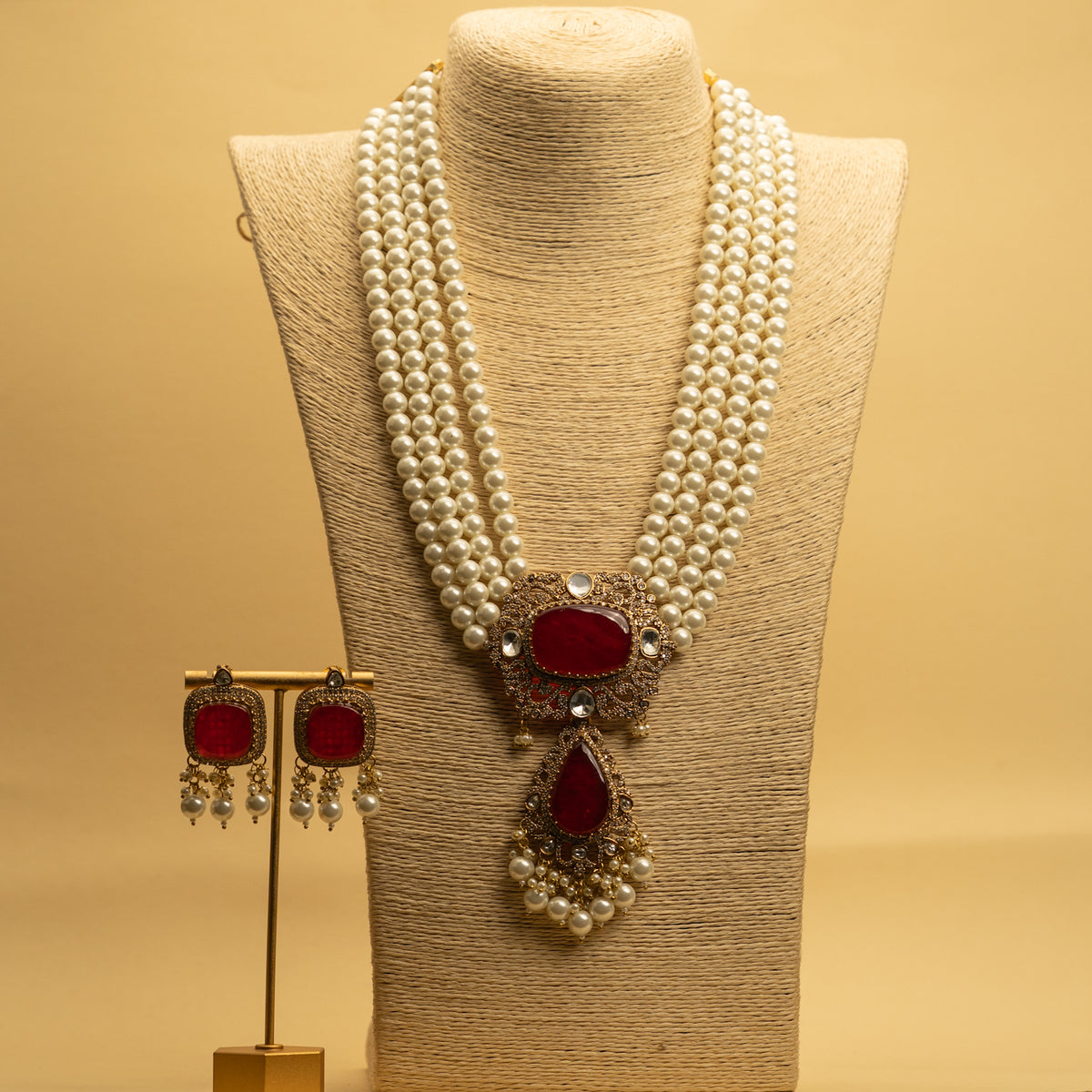 VINOBA BRIDAL PREMIUM DOUBLET STONE PEARL AND POLKI HANDMADE NECKLACE WITH EARRING NL306