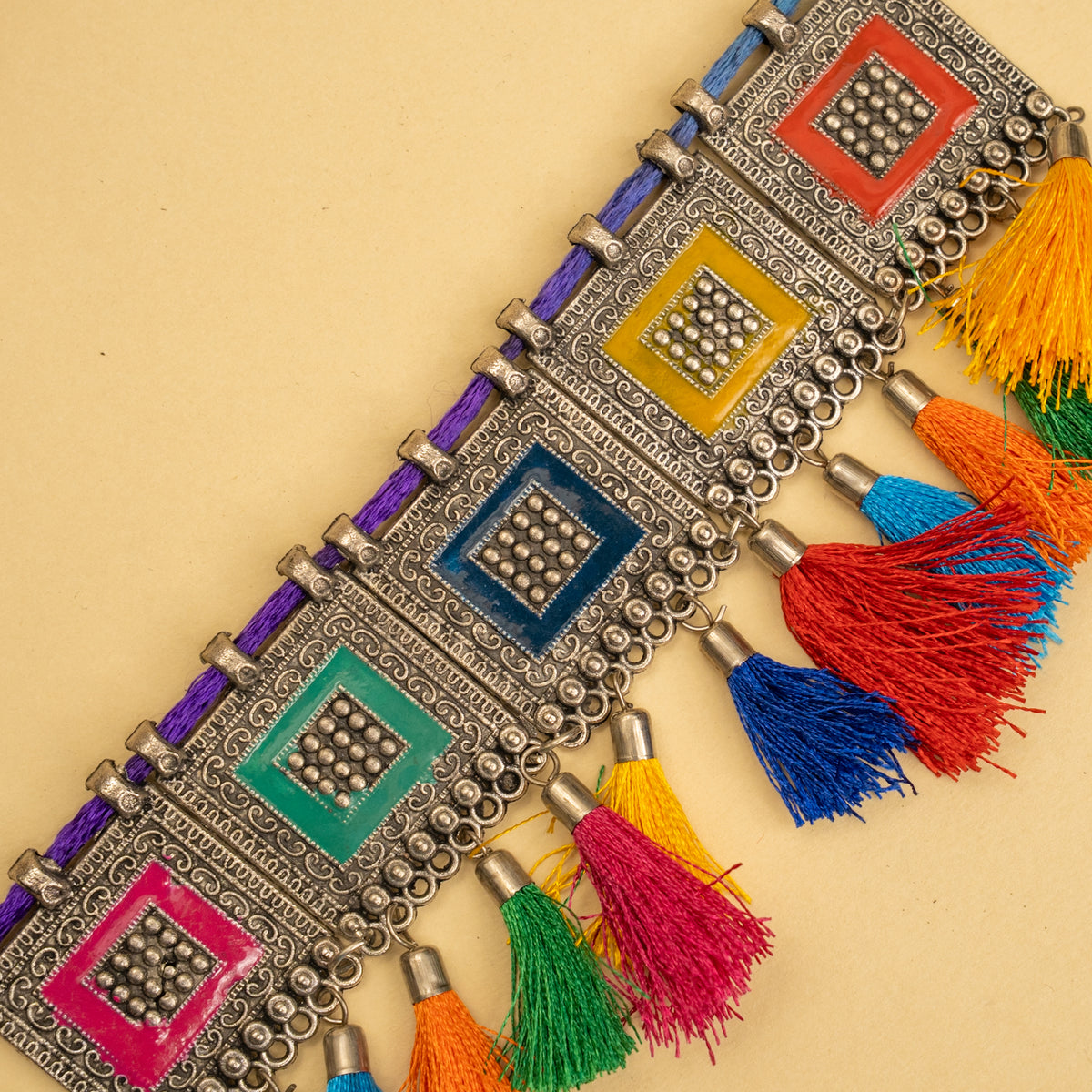 WILLOW AFGHANI THREAD WORK CHOKER WITH EARRINGS CH470