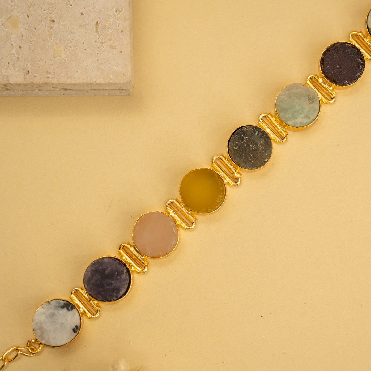 AZARI BIJOUX RAW STONE GOLD TONED HANDMADE CHOKER WITH EARRINGS CH427