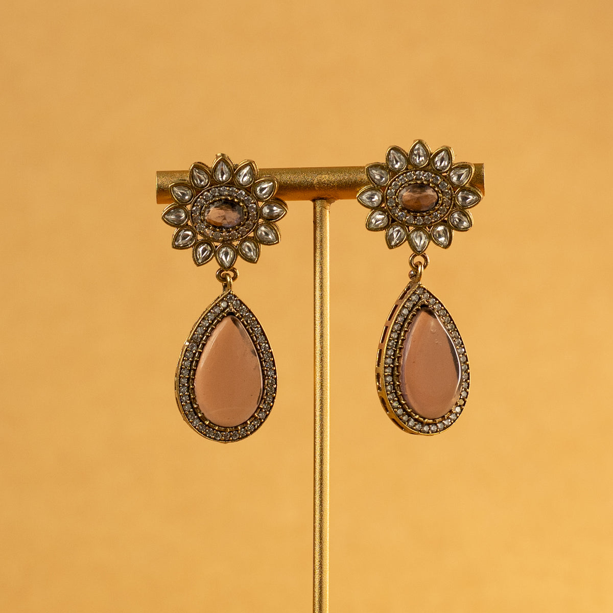 MITTARA SEMI HANDMADE MONALISA STONES NECKPIECE/NECKLACE EARRINGS NL317