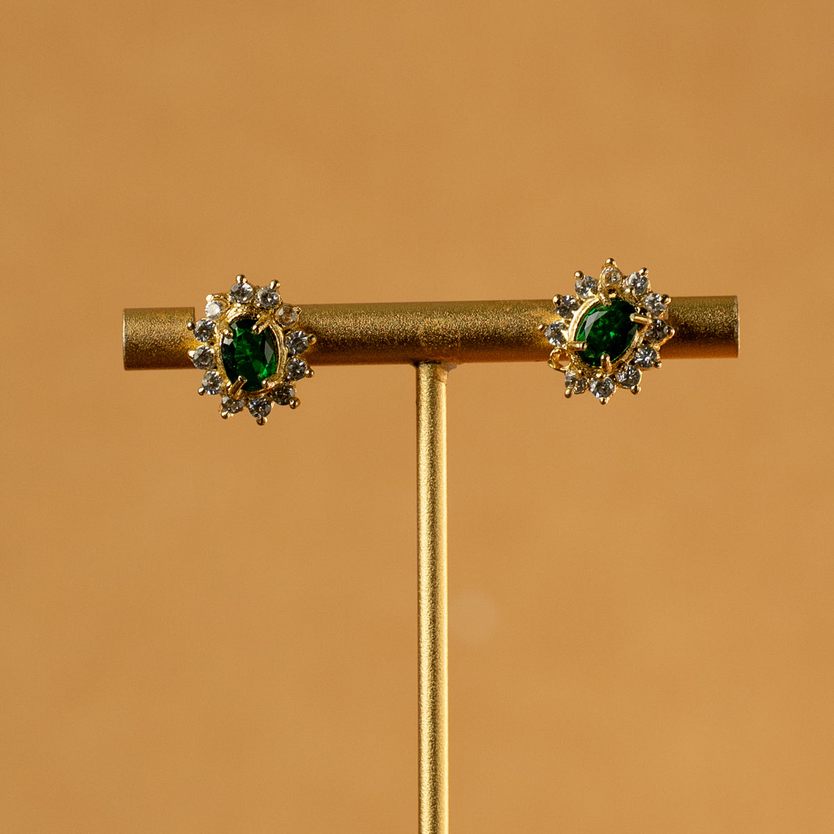 MEGNA SEMI HANDMADE MONALISA AND AD STONES STONES NECKPIECE/NECKLACE EARRINGS NL319