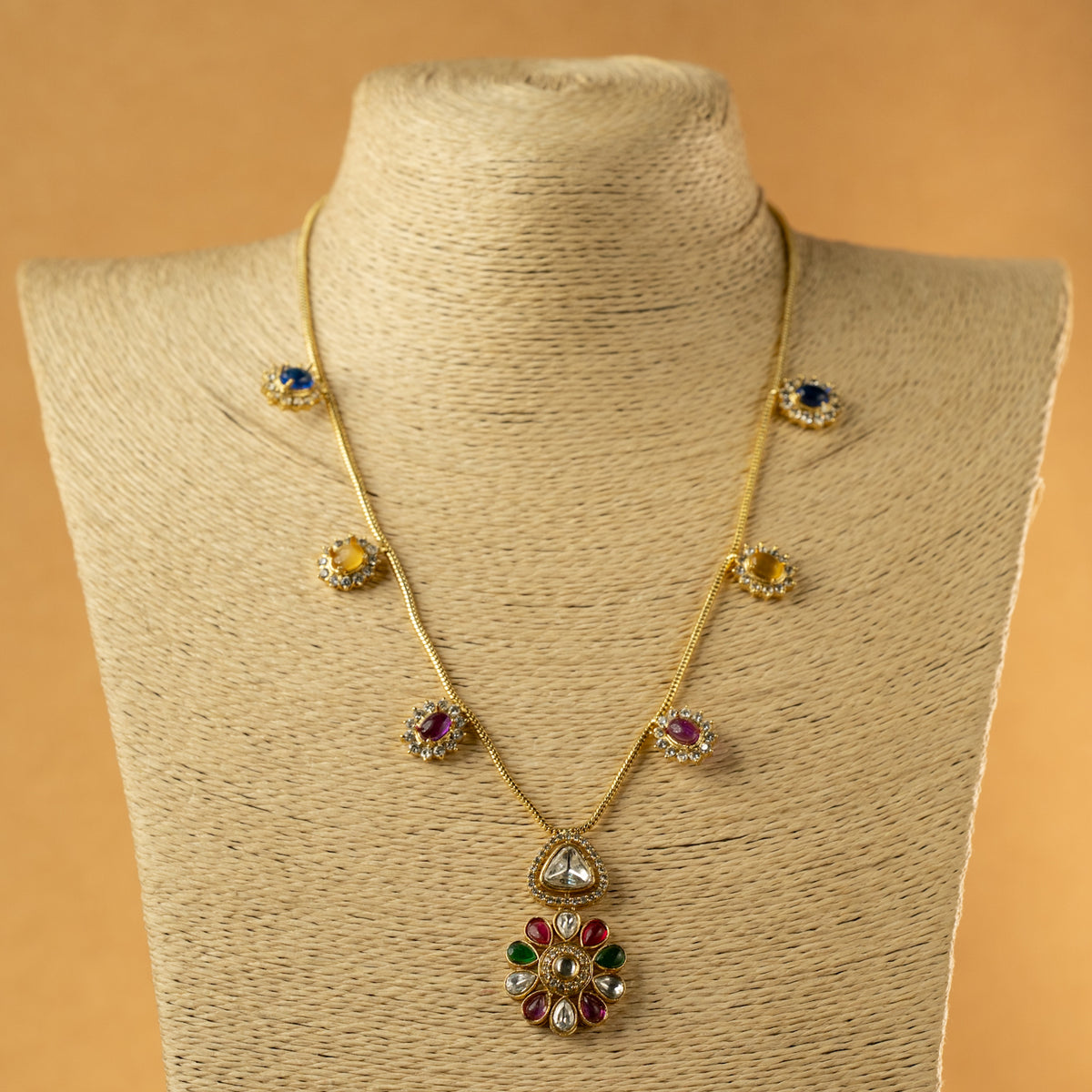 VRITHUNYA SEMI HANDMADE MONALISA AND AD STONES STONES NECKPIECE/NECKLACE EARRINGS NL318