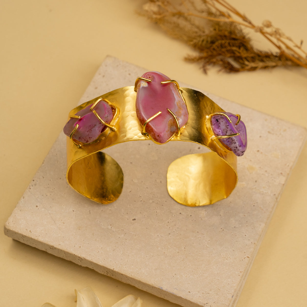 MITTU HAND HAMMERED AND HANDMADE GOLD TONED AGATE BRACELETS BR14