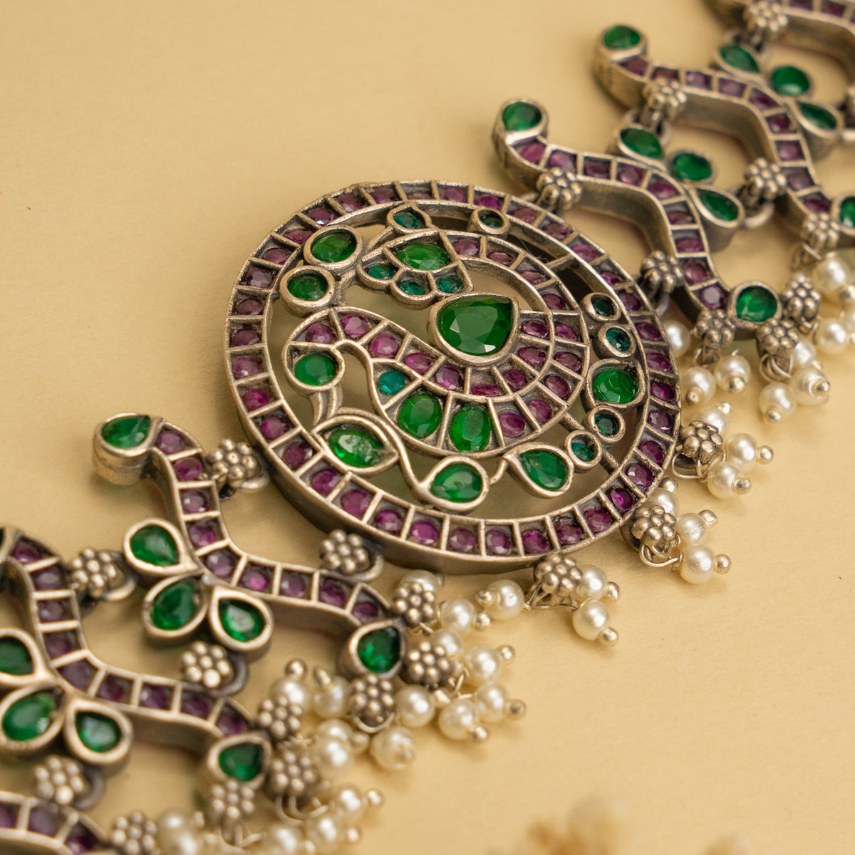 AARNA BIJOUX PREMIUM AND EXCLUSIVE SEMI HANDMADE RUSTIC FINISH CHOKER WITH EARRINGS CH136