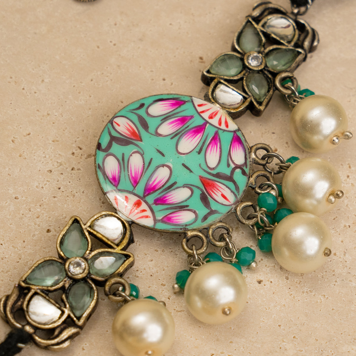 XANTHIA RAW AND RUSTIC SILVER LOOK ALIKE SEMI HANDMADE CHOKER WITH EARRINGS CH330