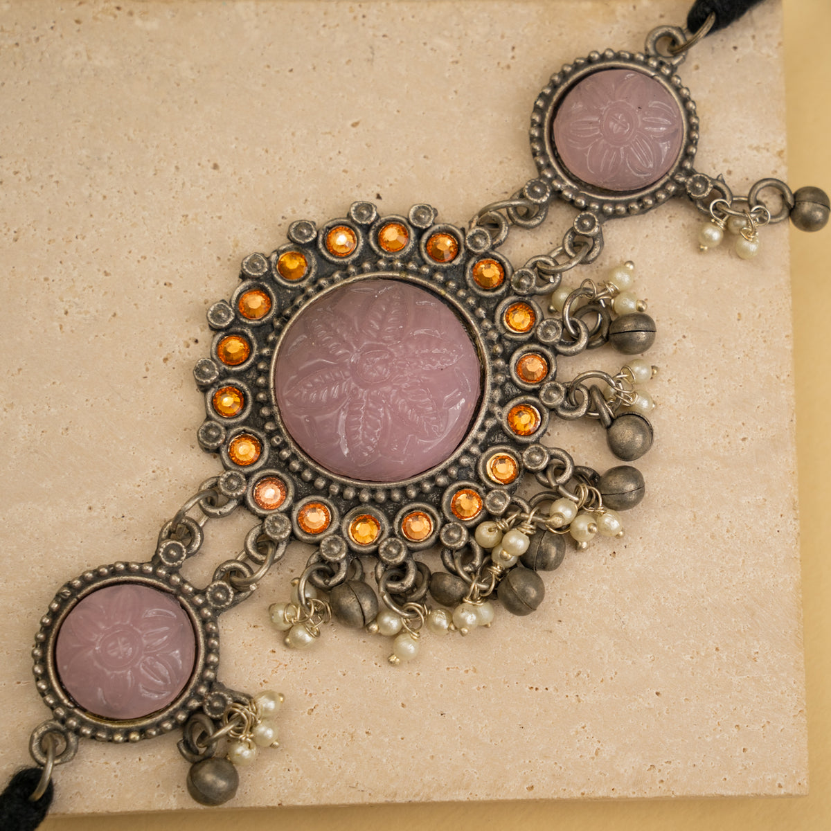 OLIVE RAW AND RUSTIC BLACK POLISH CHOKER WITH EARRINGS CH474