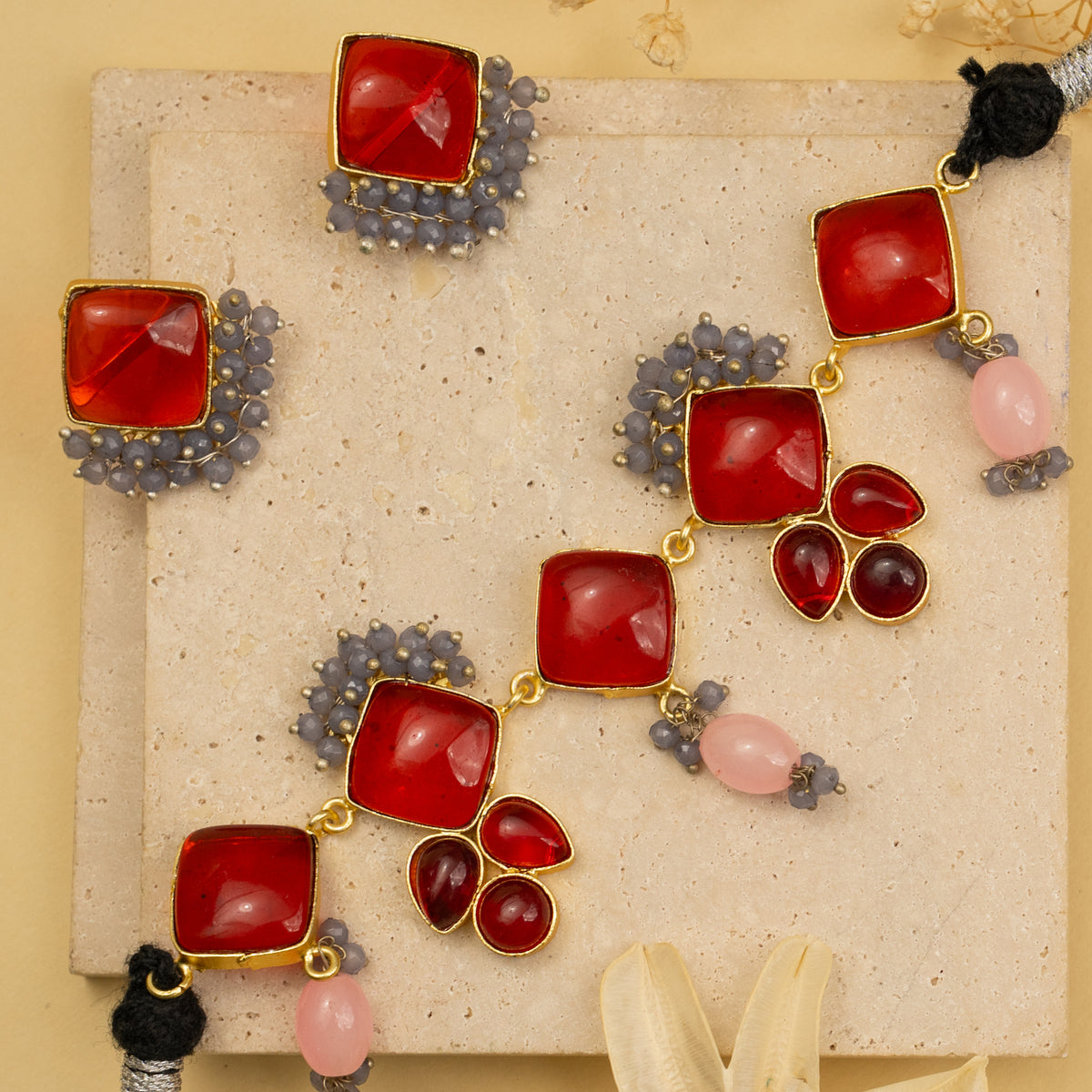 WILLOW BIJOUX HANDMADE MONALISA MINIMALIST CHOKER WITH EARRINGS CH49