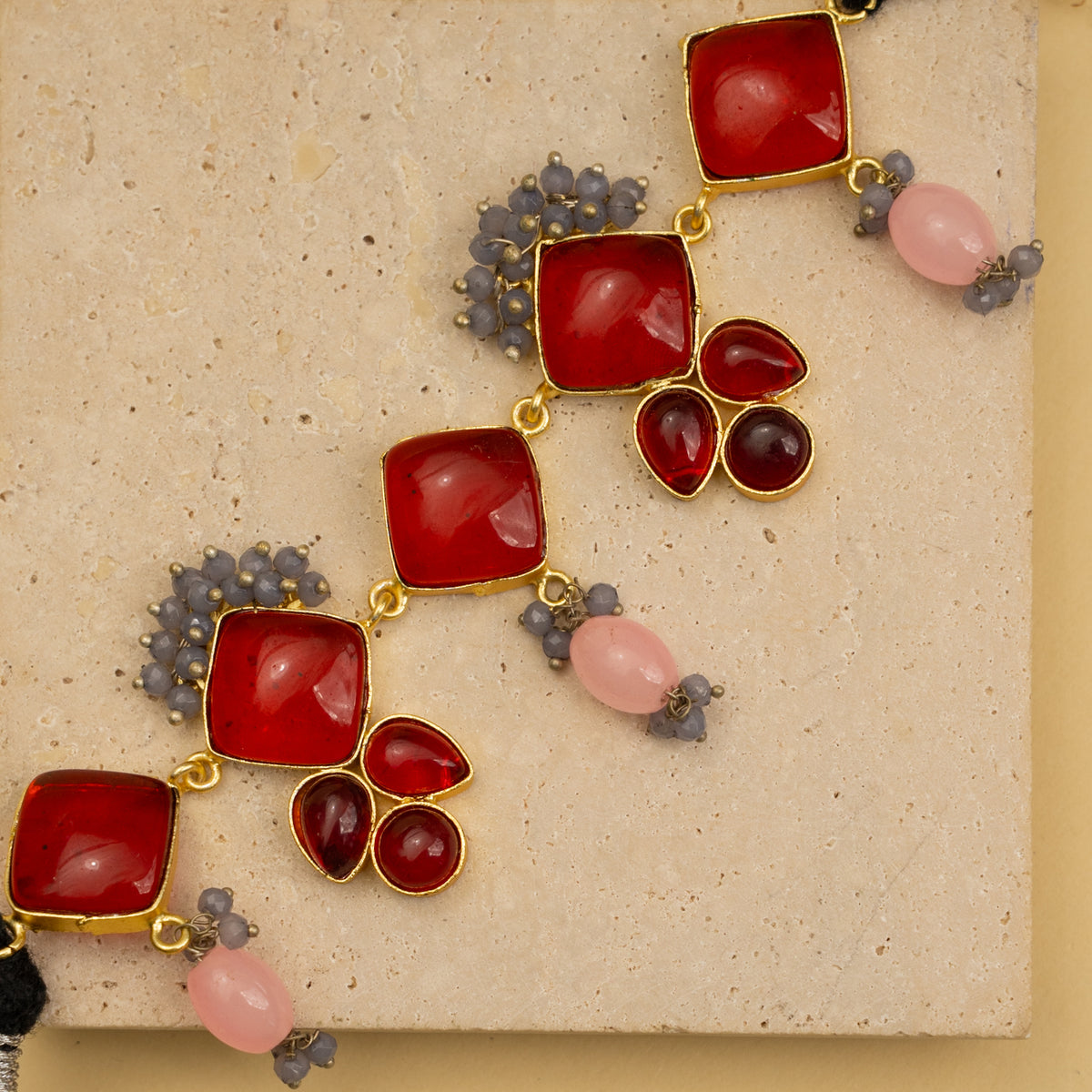 WILLOW BIJOUX HANDMADE MONALISA MINIMALIST CHOKER WITH EARRINGS CH49