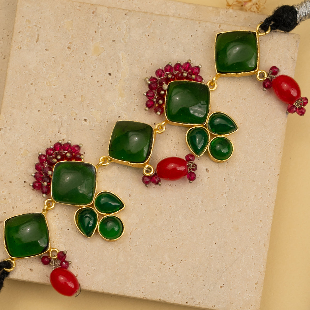 WILLOW BIJOUX HANDMADE MONALISA MINIMALIST CHOKER WITH EARRINGS CH49