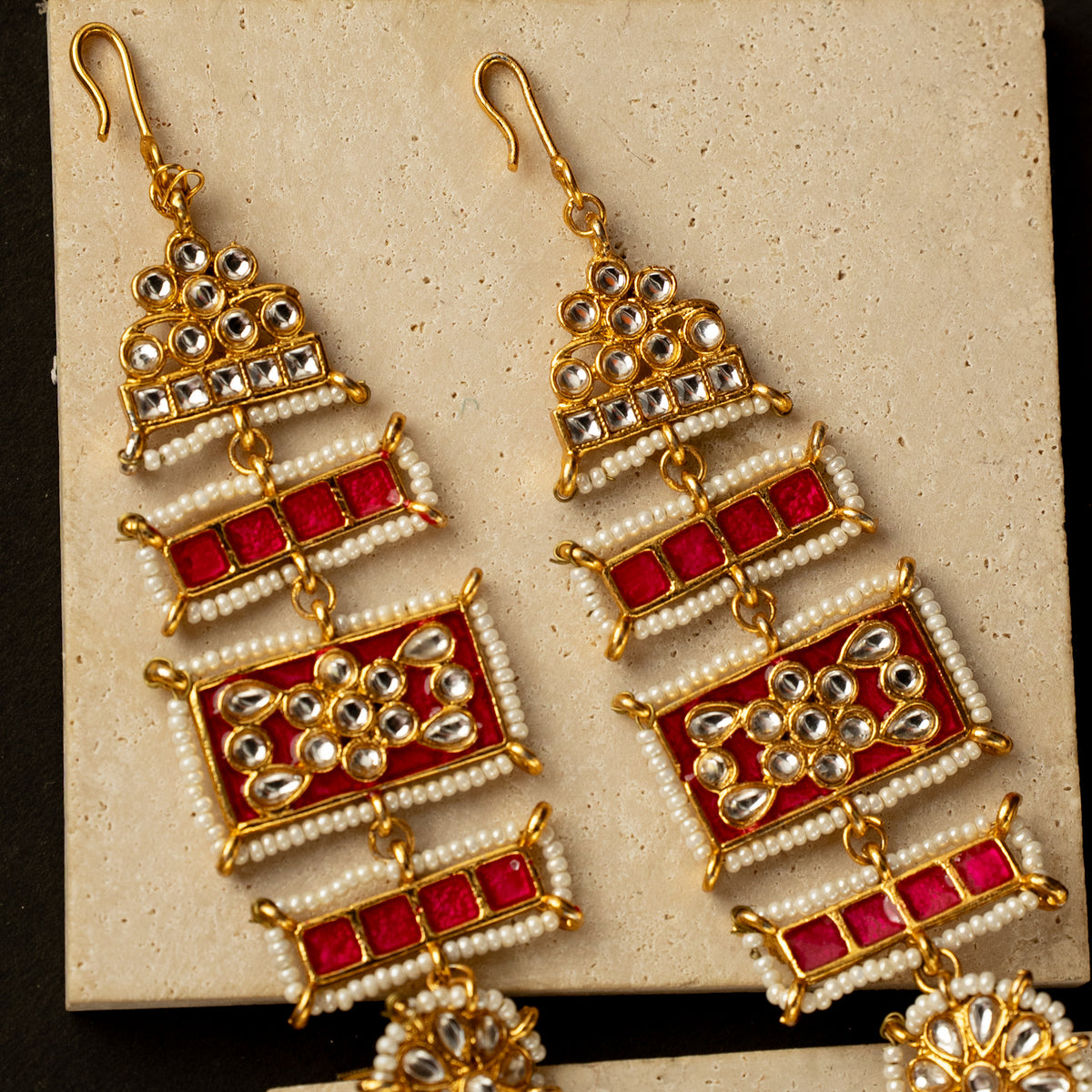 LOLITA DANGLER TWINGS EARRING WITH EAR CHAIN ER424