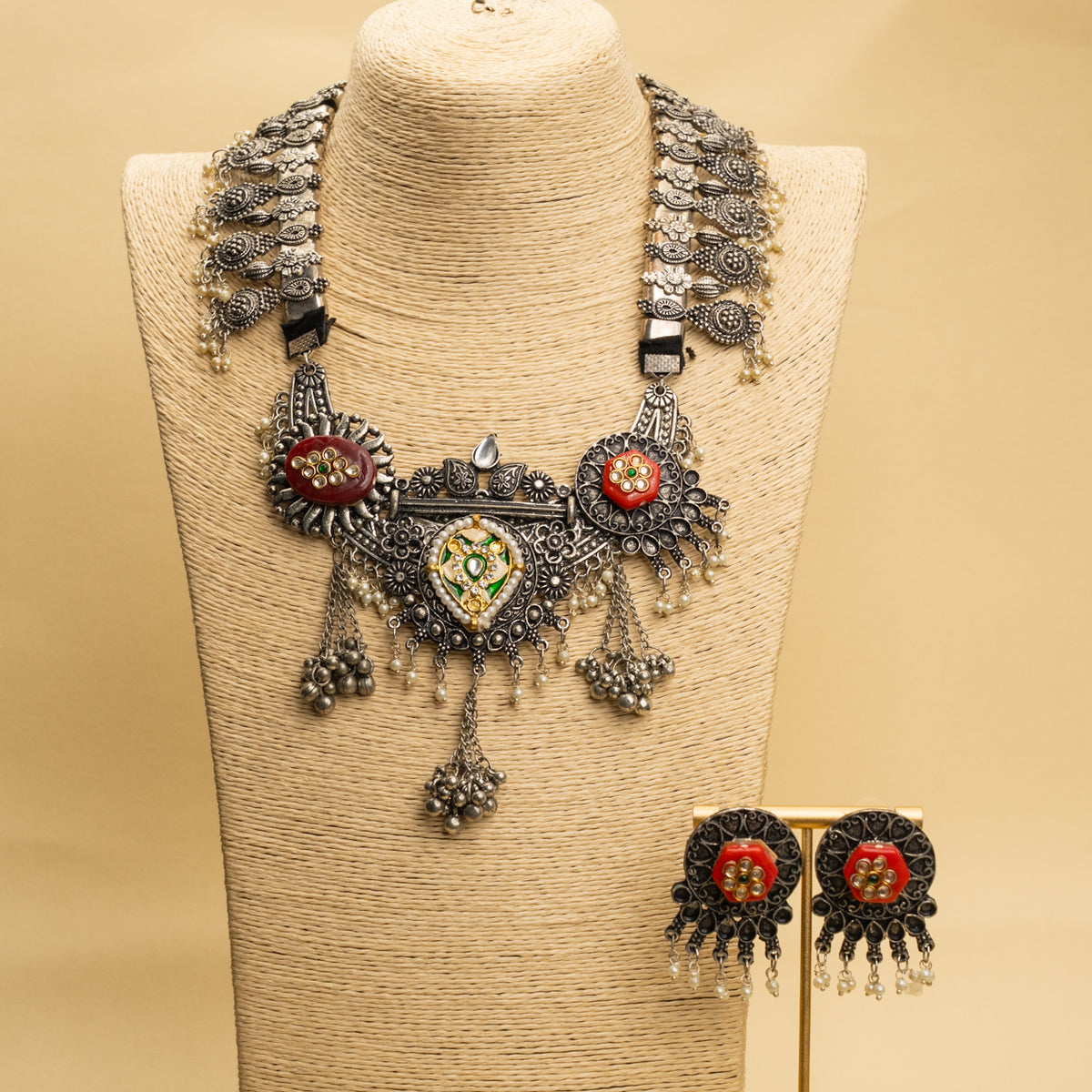 BENJAMIN  BLACK POLISH MALA/ NECKPIECE  ML165