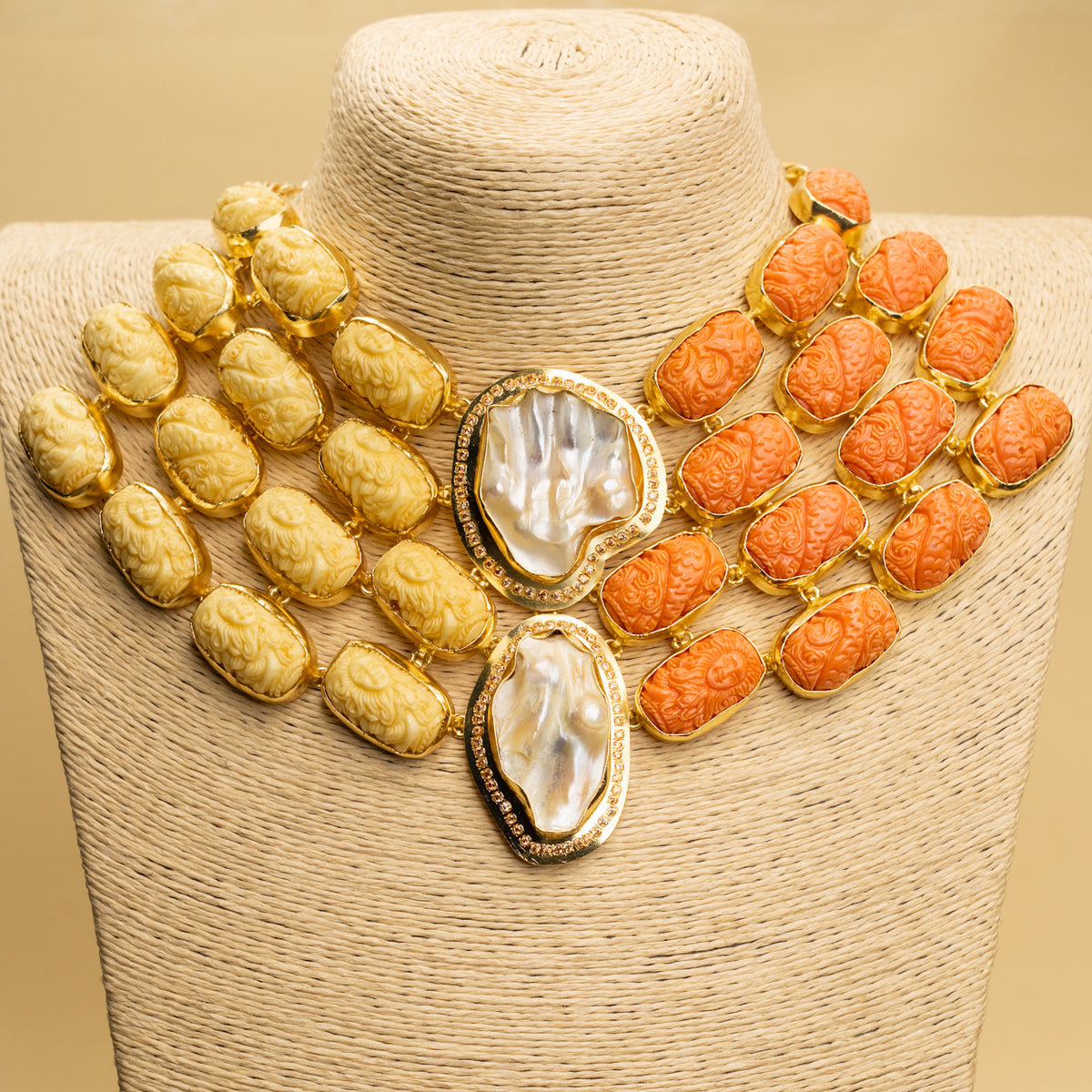 VIVIAN HANDCARVED CORAL MOP ZIRCON PREMIUM EXCLUSIVE HANDMADE STATEMENT CHOKER/NECKPIECE CH310