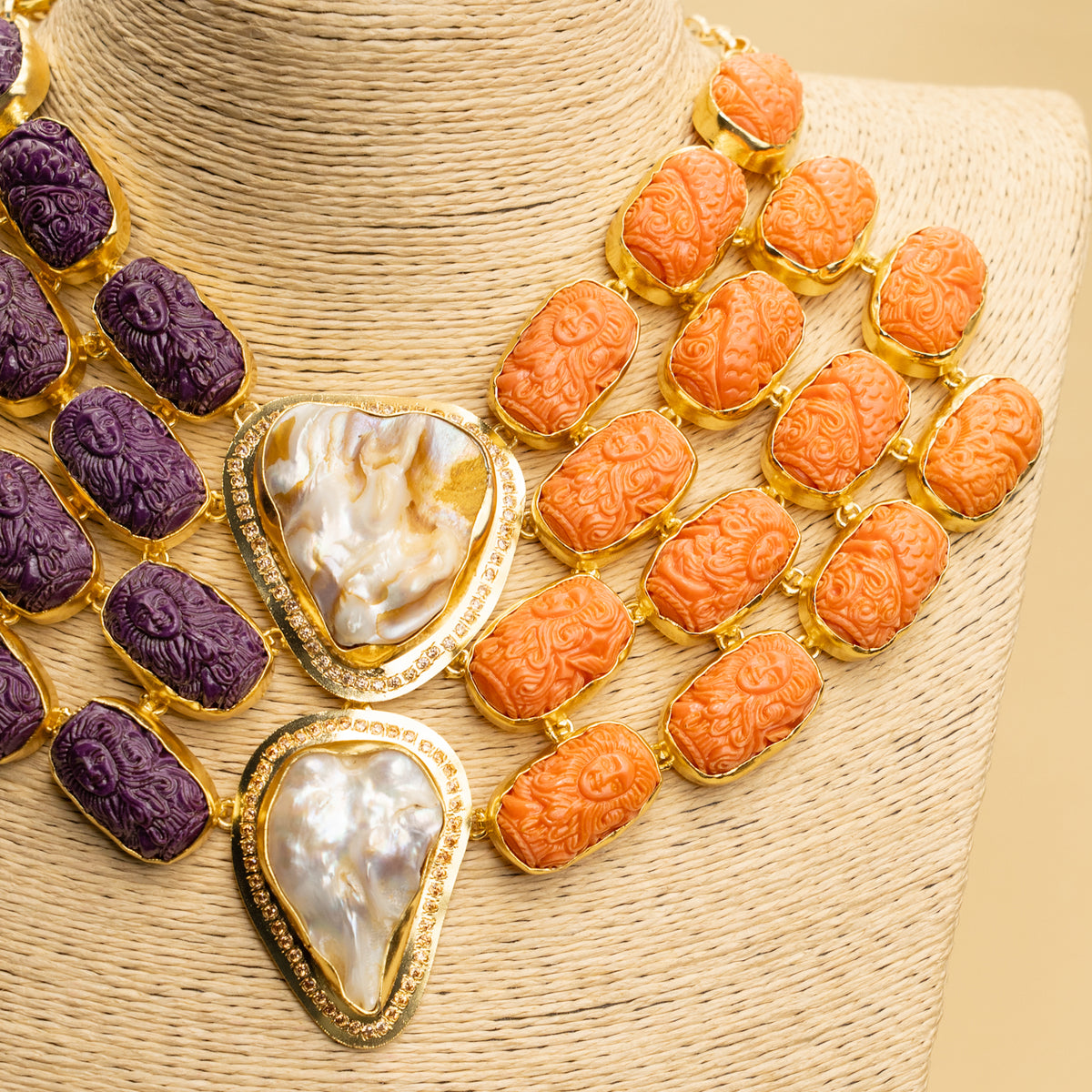 VIVIAN HANDCARVED CORAL MOP ZIRCON PREMIUM EXCLUSIVE HANDMADE STATEMENT CHOKER/NECKPIECE CH310