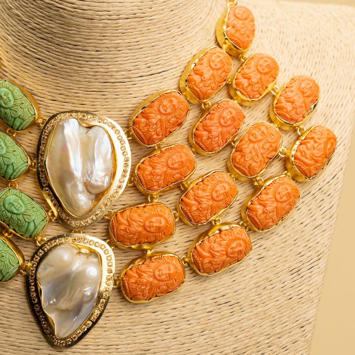 VIVIAN HANDCARVED CORAL MOP ZIRCON PREMIUM EXCLUSIVE HANDMADE STATEMENT CHOKER/NECKPIECE CH310