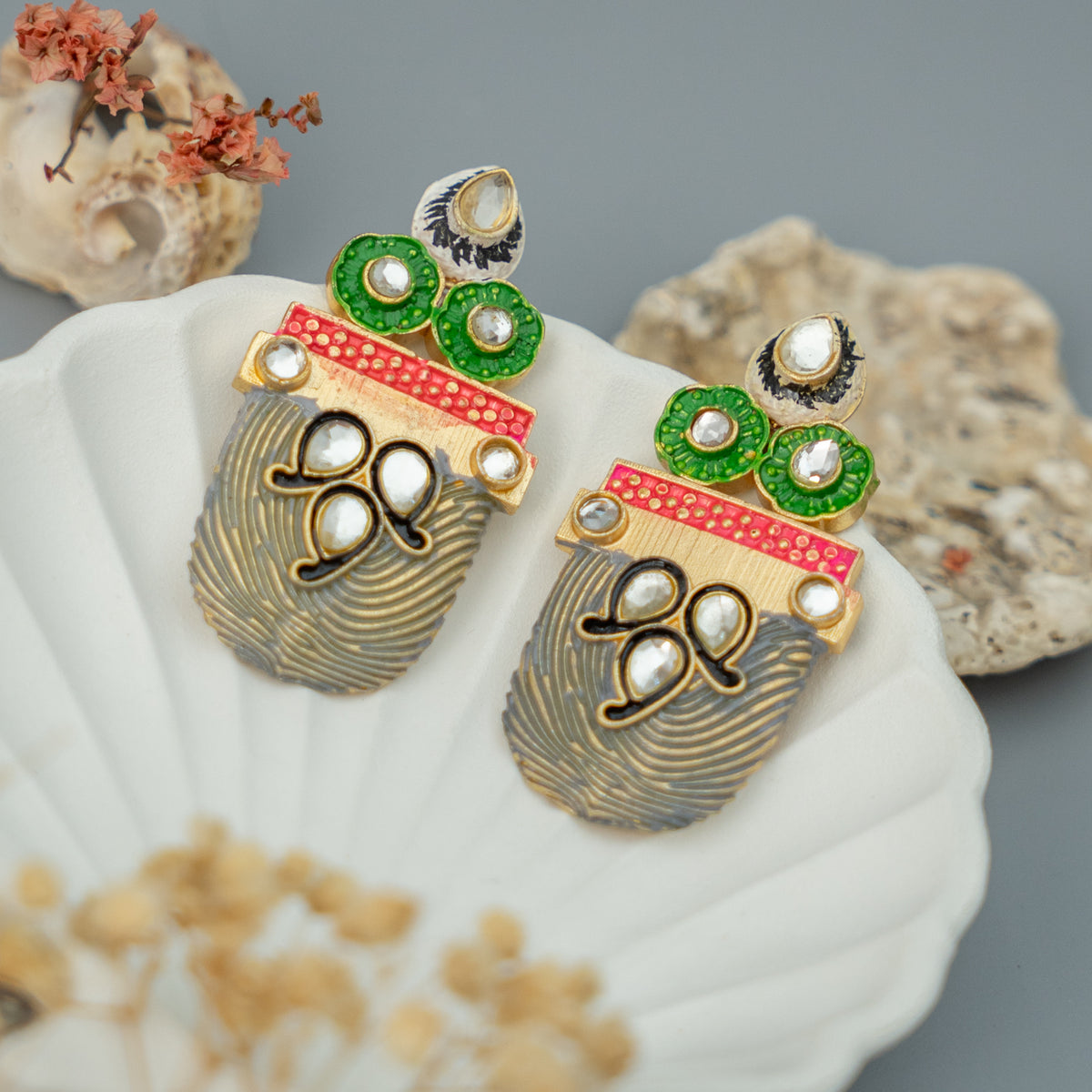 KEZIA SEMI HANDMADE PAINTED EARRING/STUD ER608