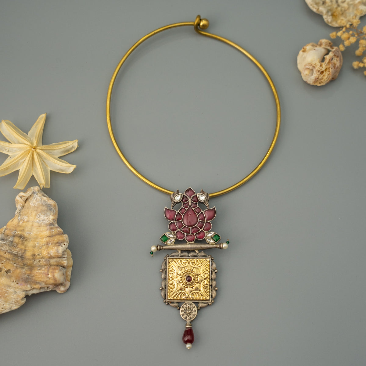 MUNA BIJOUX PREMIUM DUAL TONED HANDMADE NECKLACE/HASLI WITH EARRINGS CH502