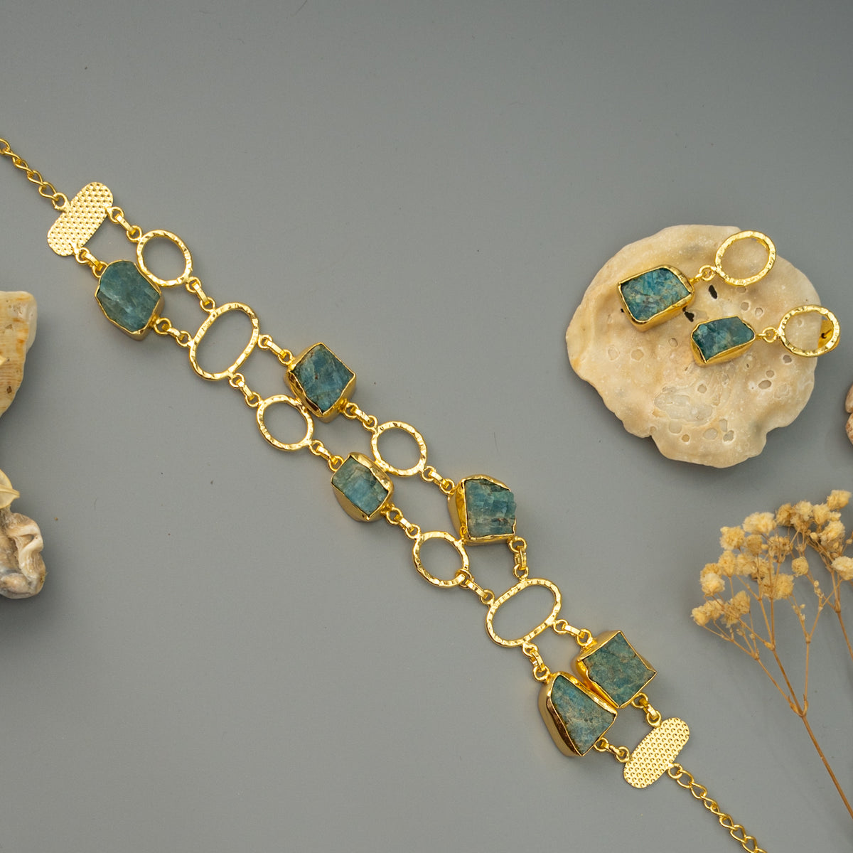 CHRISTOPHER NATURAL STONE GOLD TONED HANDMADE CHOKER CH486