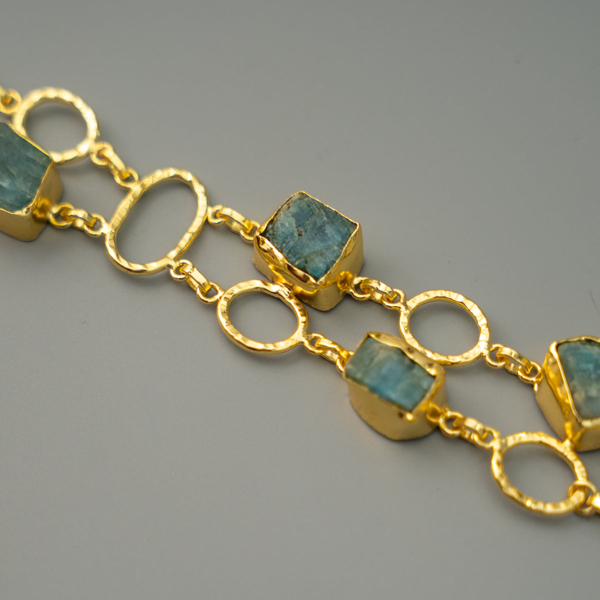 CHRISTOPHER NATURAL STONE GOLD TONED HANDMADE CHOKER CH486