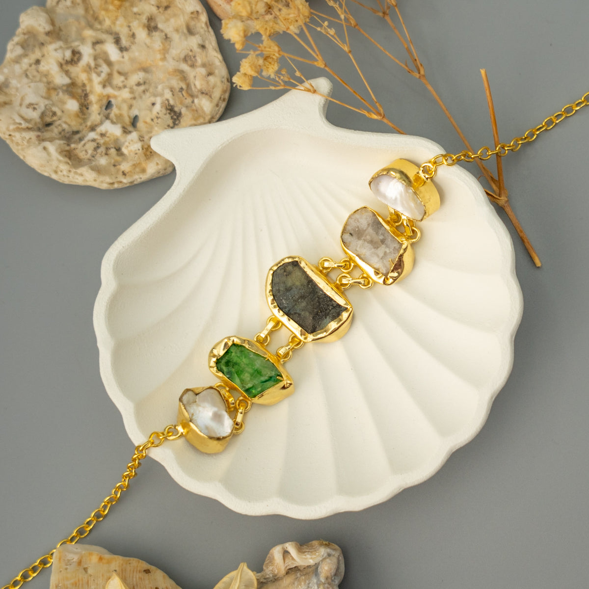 AARYAN NATURAL STONE GOLD TONED HANDMADE CHOKER CH481