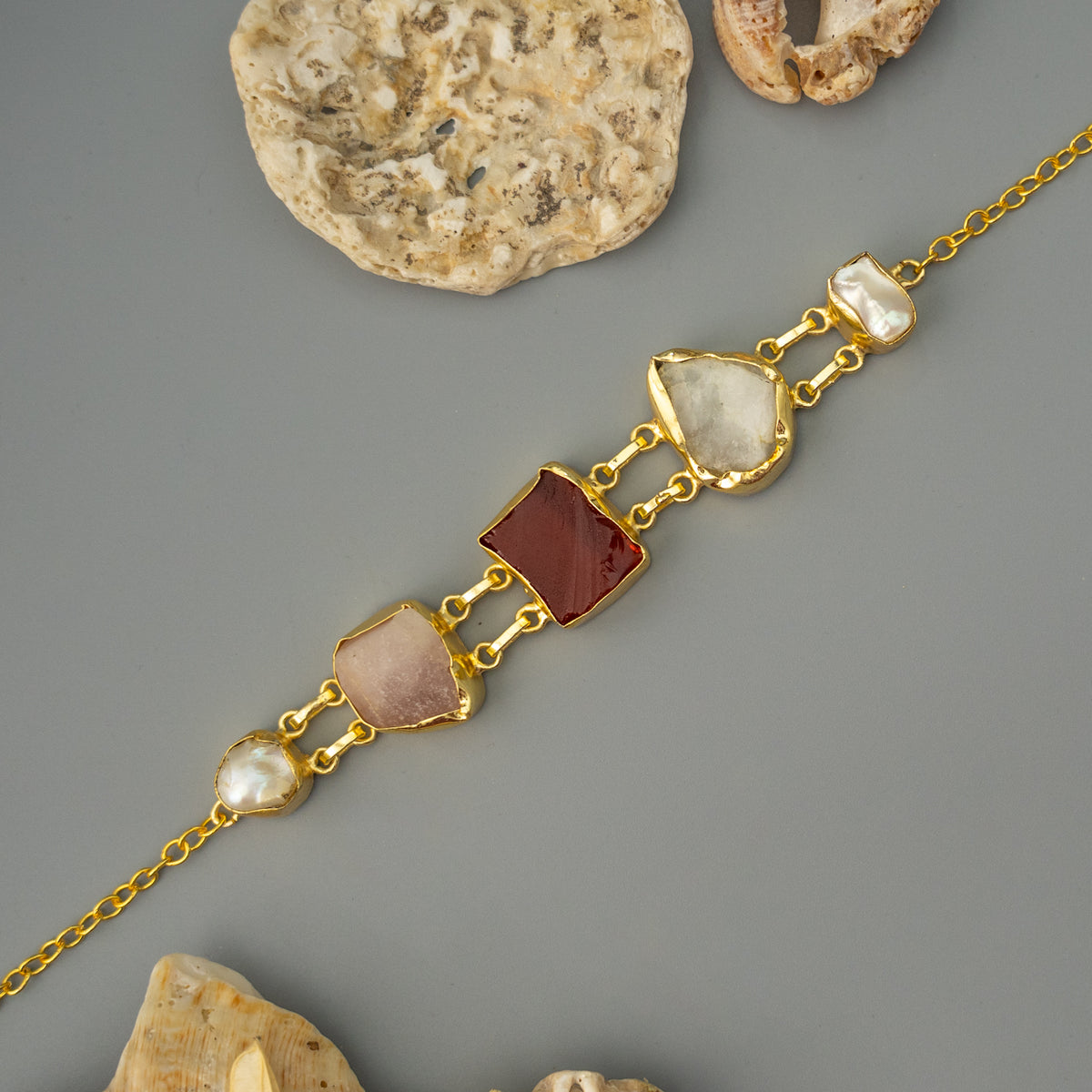 AARYAN NATURAL STONE GOLD TONED HANDMADE CHOKER CH481