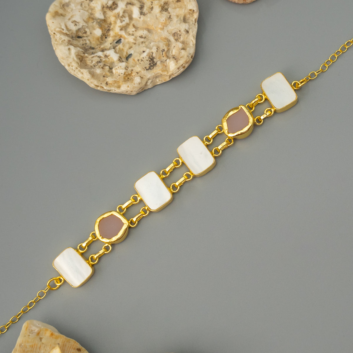 ETHAN NATURAL STONE GOLD TONED HANDMADE CHOKER  CH482