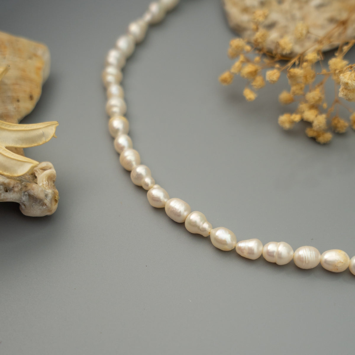 DIANA NATURAL PEARL HANDMADE CHOKER CH484