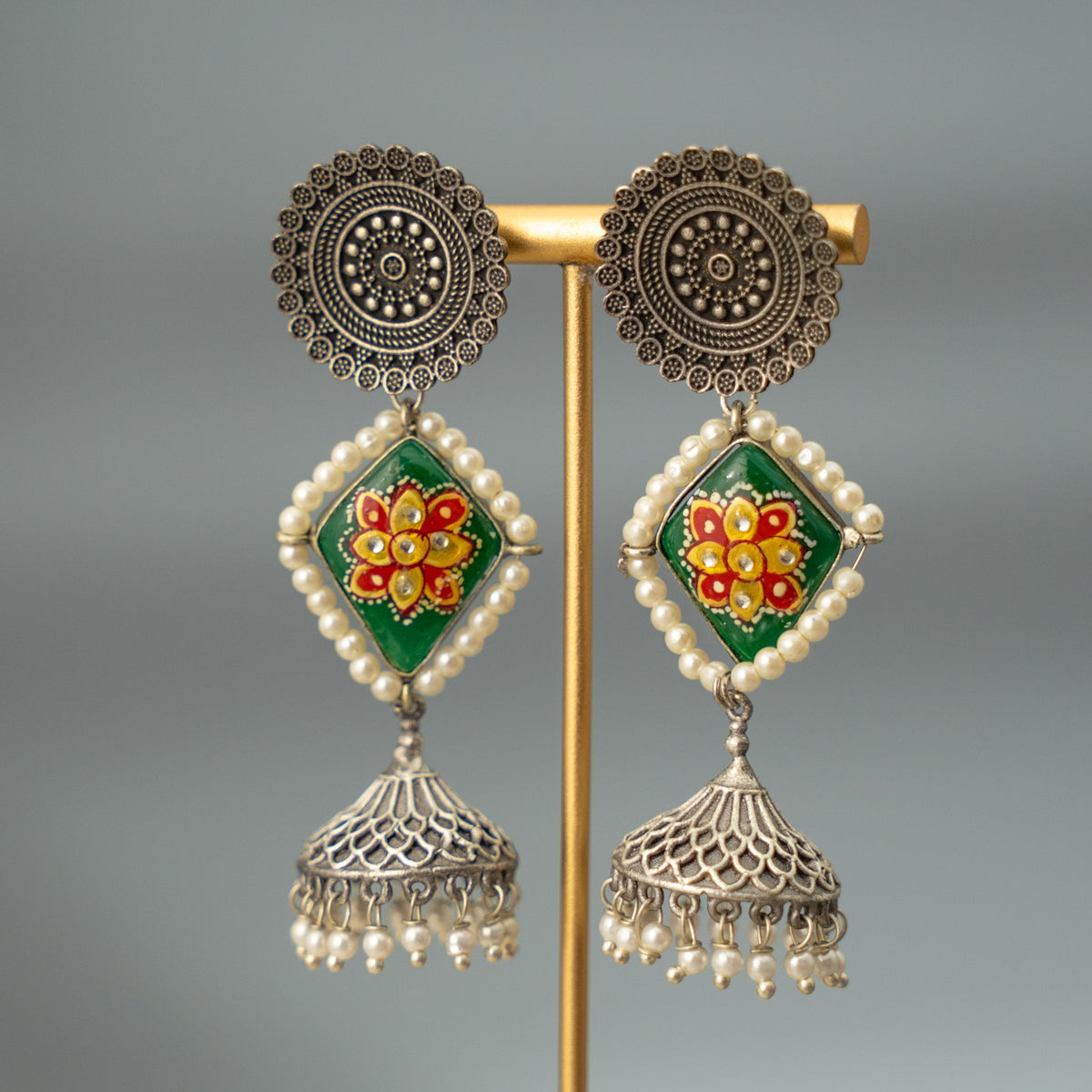 FANG BIJOUX PREMIUM AND EXCLUSIVE FAUX SILVER SEMI HANDMADE CHOKER WITH EARRINGS CH409