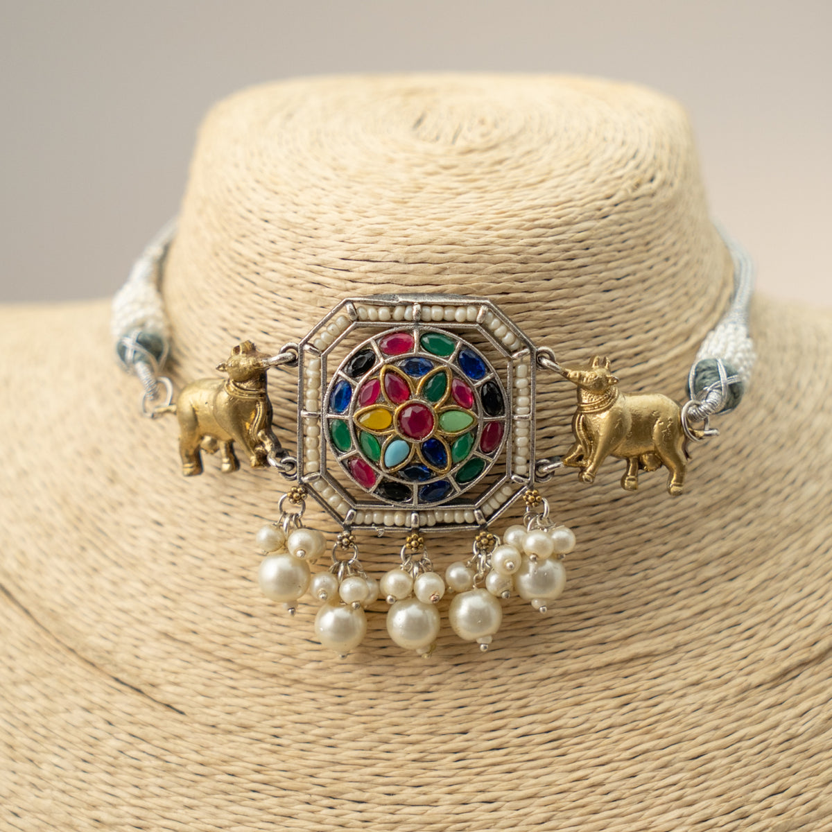 NANDHI BIJOUX PREMIUM AND EXCLUSIVE SEMI HANDMADE CHOKER WITH EARRINGS CH135