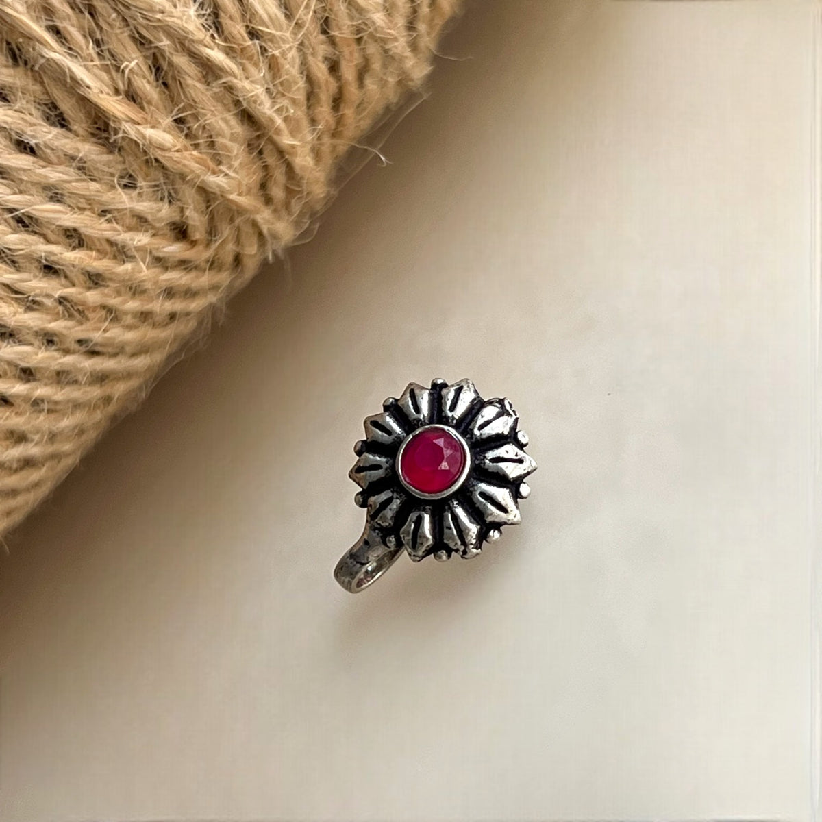 BELLA LAKI FLORA CLIP ON NOSE STUDS NS16