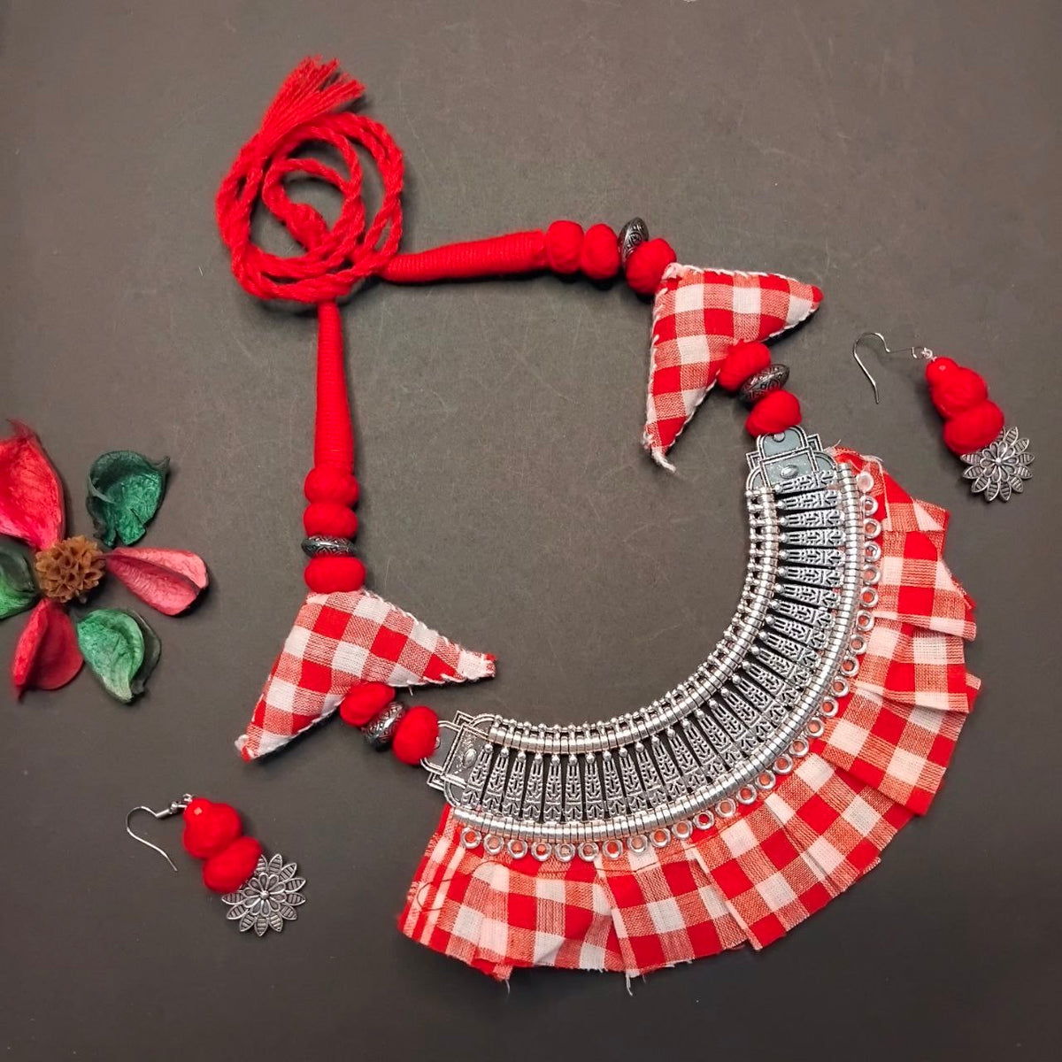 NIRAVA FABRIC AND BEADS HANDMADE AND HANDSTICHED MALA/ NECKPIECE ML91