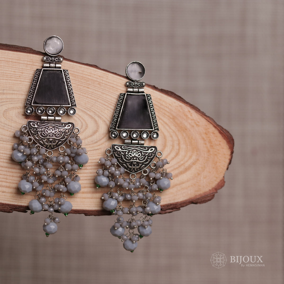 VINTAGE VIBE SEMI-HANDMADE MONALISA STONE  EARRINGS ER34