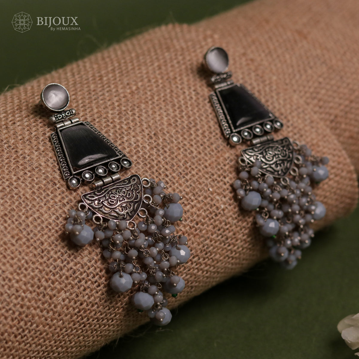 VINTAGE VIBE SEMI-HANDMADE MONALISA STONE  EARRINGS ER34