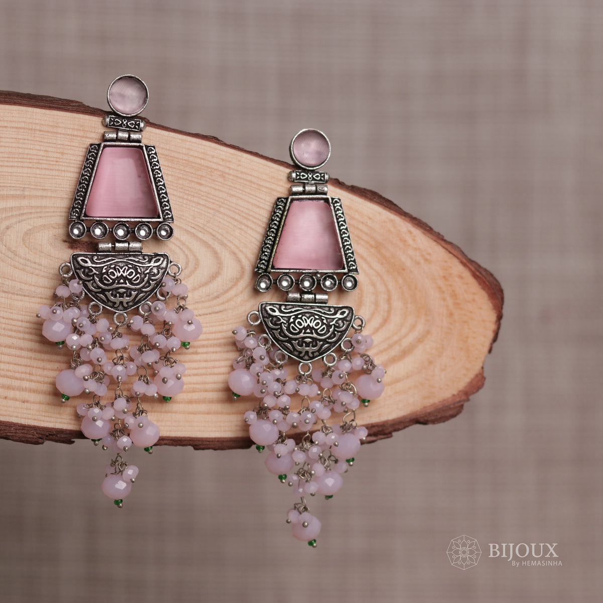 VINTAGE VIBE SEMI-HANDMADE MONALISA STONE  EARRINGS ER34