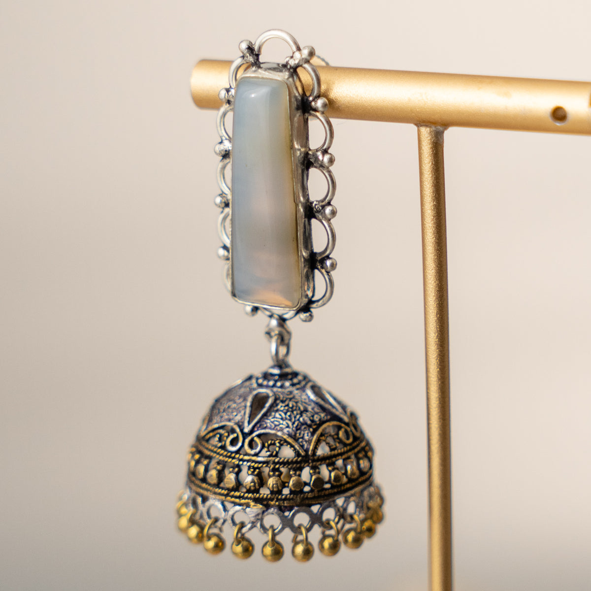 ANNVI SEMI HANDMADE OXIDIZED AND NATURAL STONE JHUMKAS/EARRINGS ER472