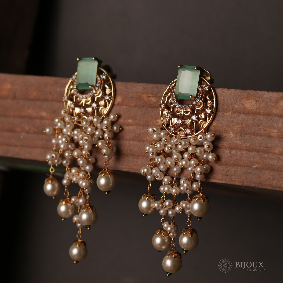 STARLITE TEARDROP STONE WITH  PEARL DROP SEMI HANDMADE DANGLER ER80