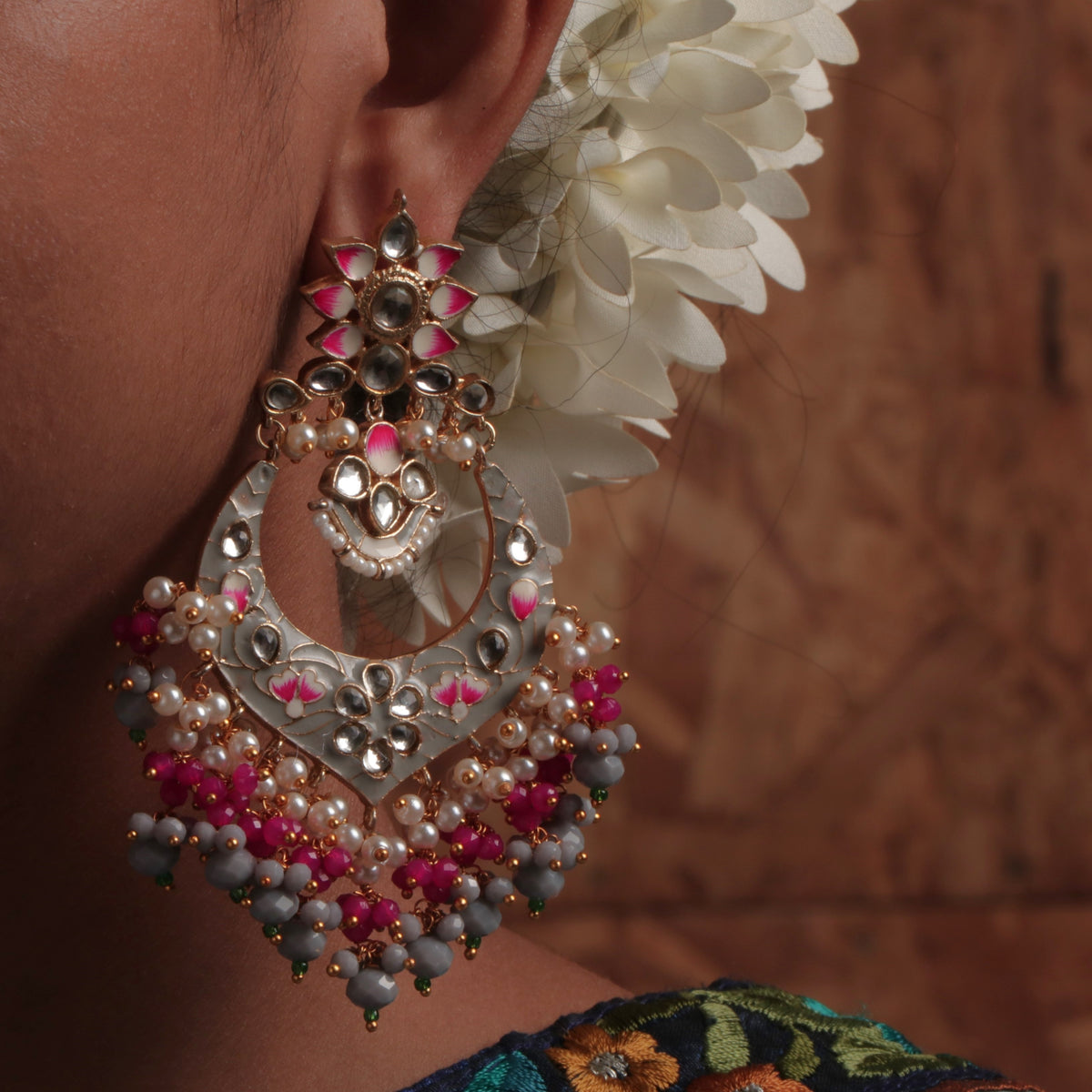 DEEPIKA ENCHANTED STONE SEMI HANDMADE BEADED EARRING ER83