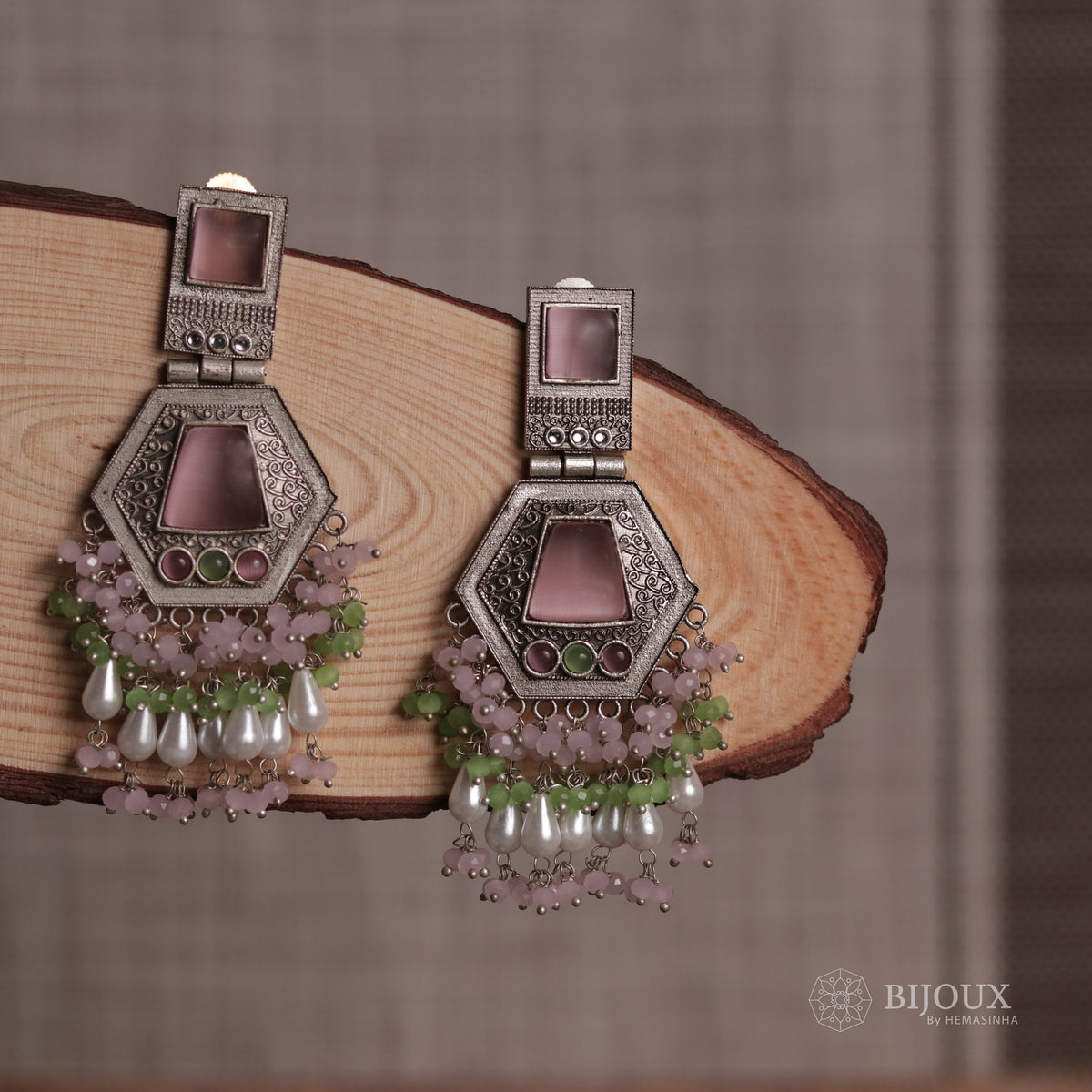 TWIN TIRE MONALISA STONE  SEMI-HANDMADE  EARRINGS ER39