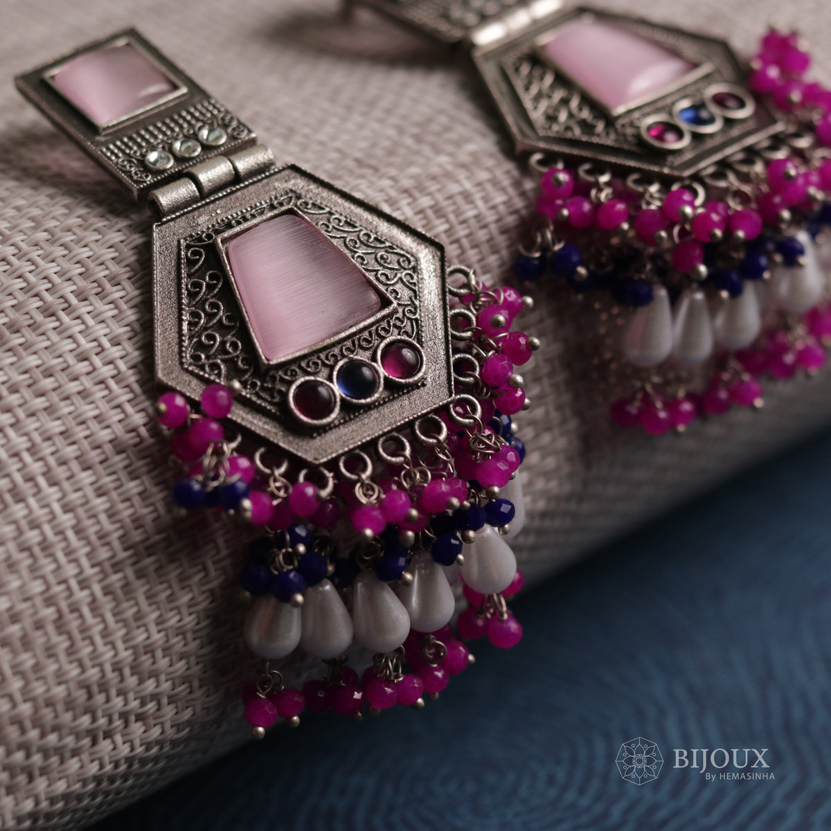 TWIN TIRE MONALISA STONE  SEMI-HANDMADE  EARRINGS ER39