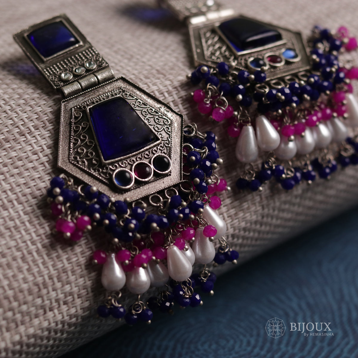 TWIN TIRE MONALISA STONE  SEMI-HANDMADE  EARRINGS ER39