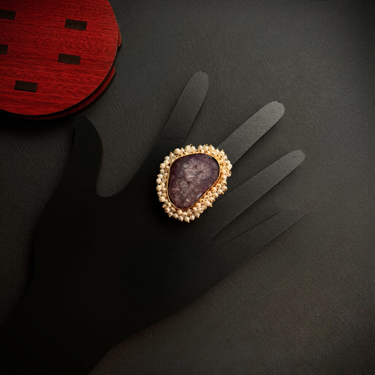 CIEL  AGATE PEARL WORK GOLD TONED RING R17