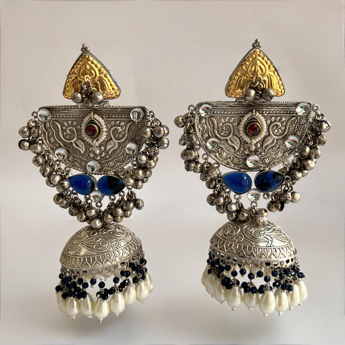 ÉLIRA SILVER LOOK ALIKE HAND HAMMERED DUAL TONED JUMBO JHUMKA ER558