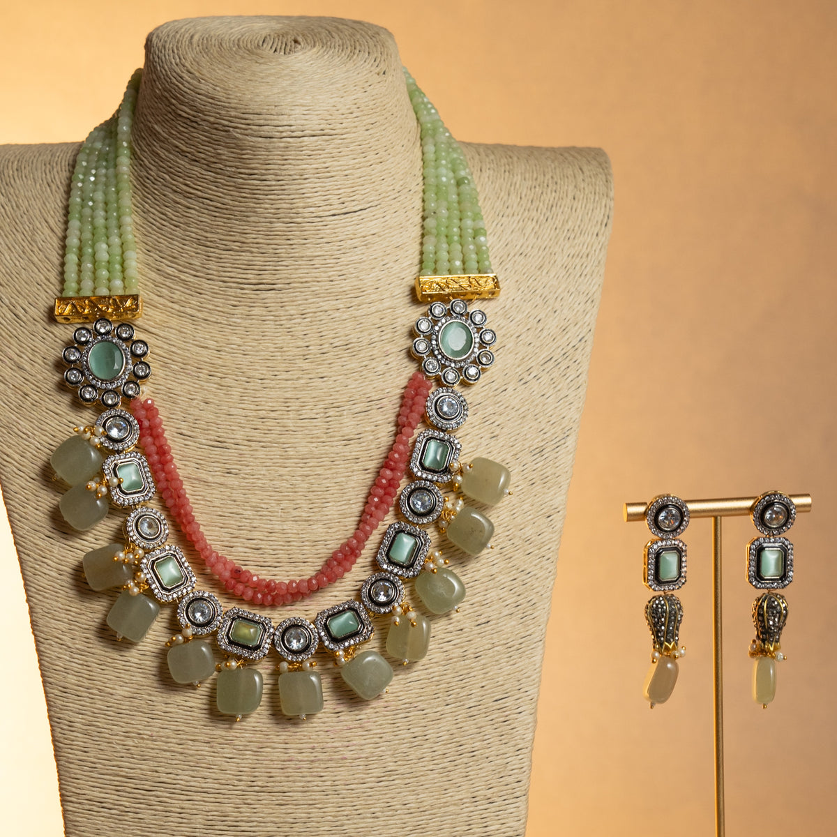 SHABNAM CLASSIC LAYERED HANDMADE NECKLACE NL40