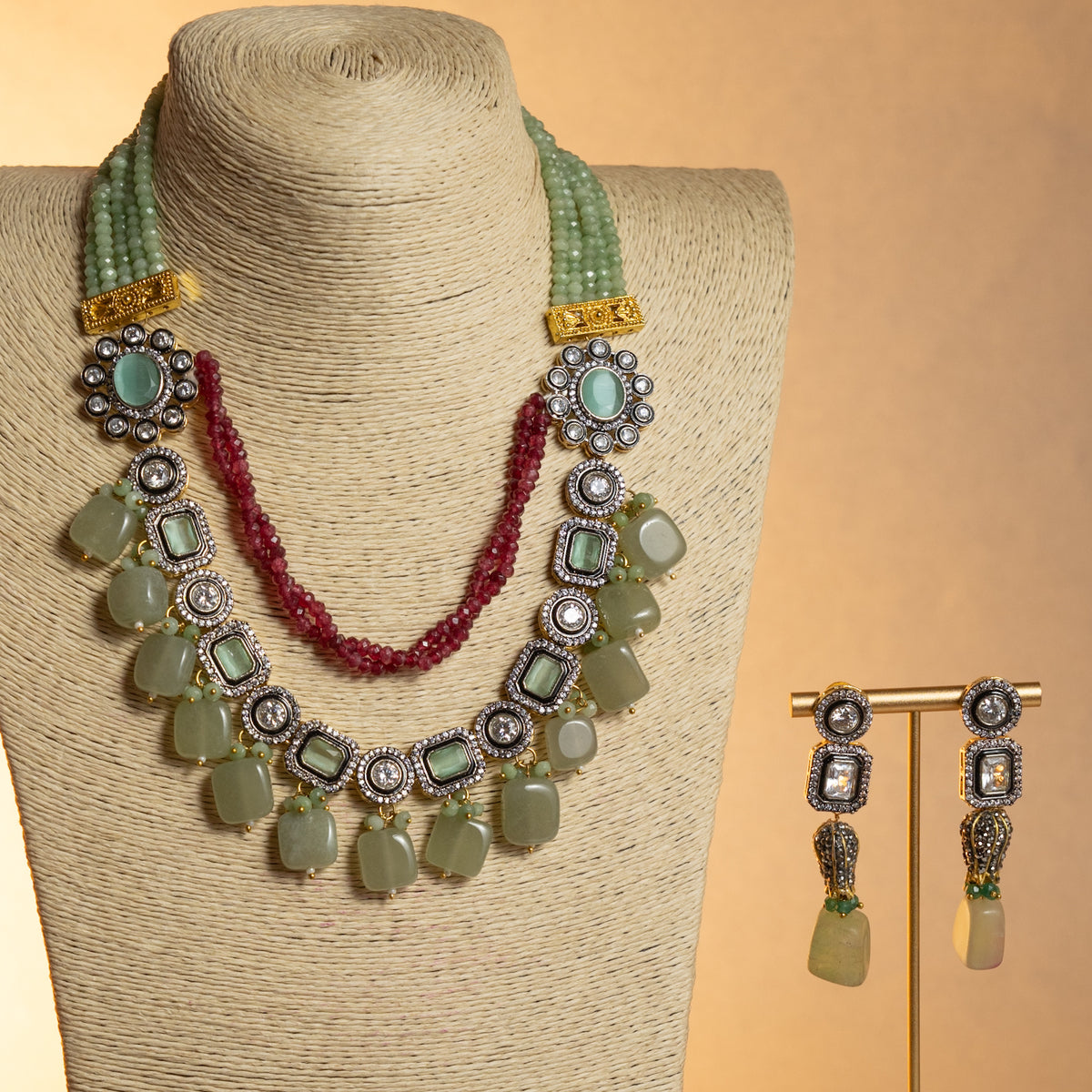 SHABNAM CLASSIC LAYERED HANDMADE NECKLACE NL40