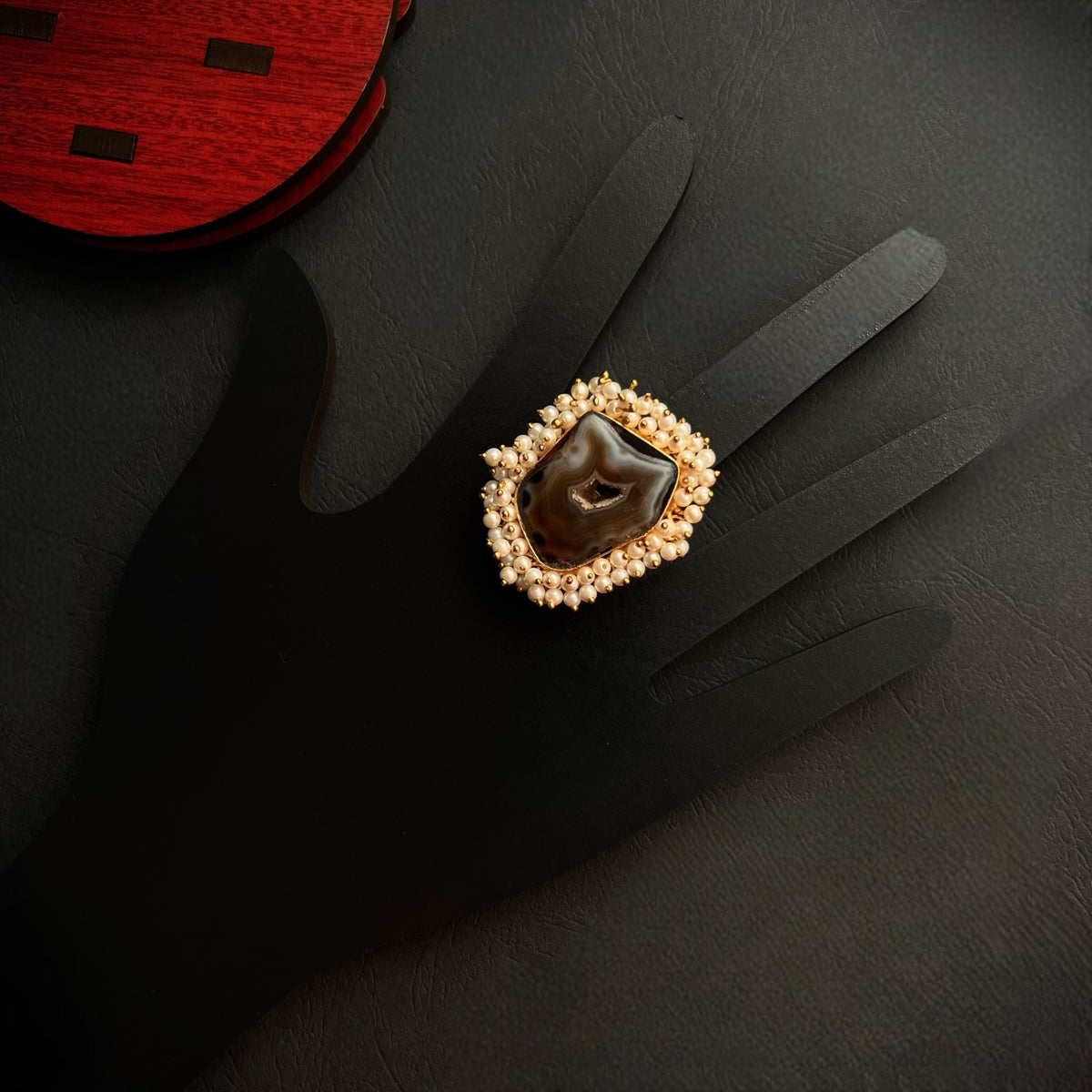 CIEL  AGATE PEARL WORK GOLD TONED RING R17