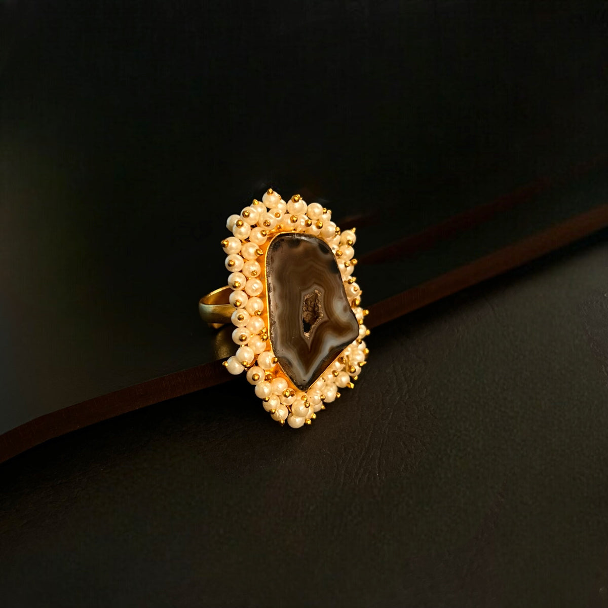 CIEL  AGATE PEARL WORK GOLD TONED RING R17