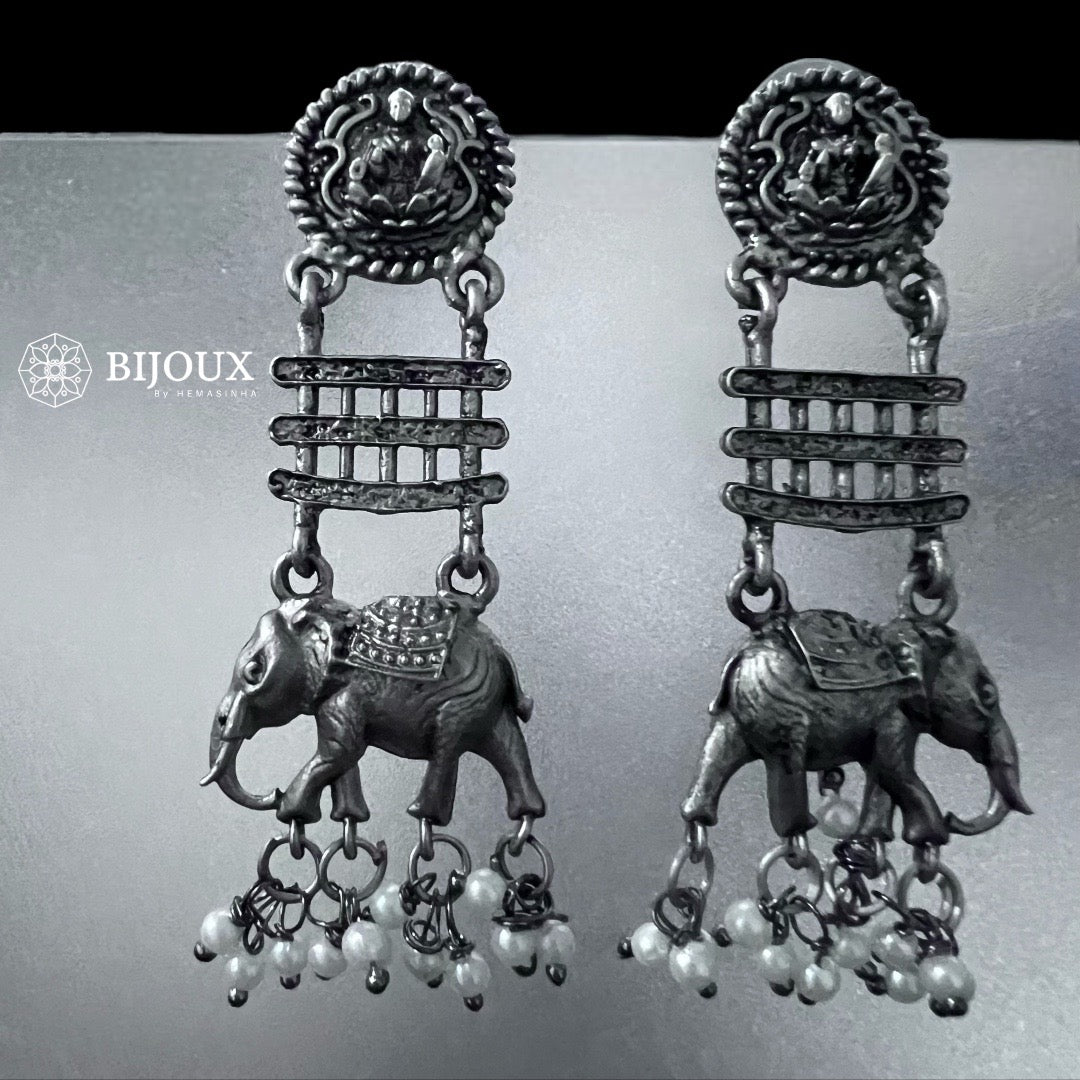 MEERA RAW AND RUSTIC EARRING ER255