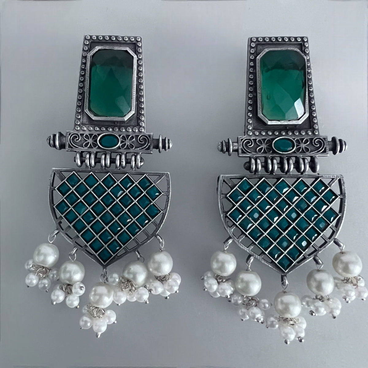 GEO PLAID SILVER LOOK ALIKE SEMI-HANDMADE EARRINGS ER222