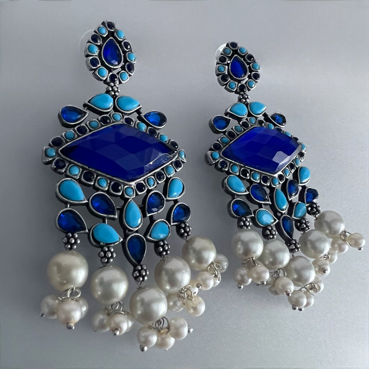 CAMILA SILVER LOOK ALIKE SEMI-HANDMADE EARRINGS ER223