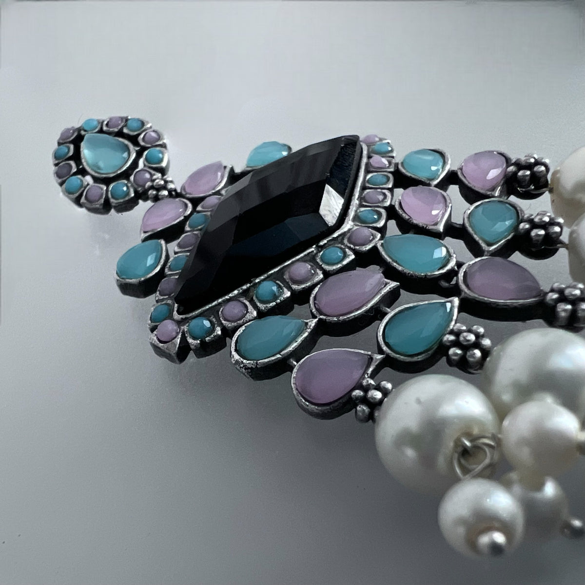 CAMILA SILVER LOOK ALIKE SEMI-HANDMADE EARRINGS ER223