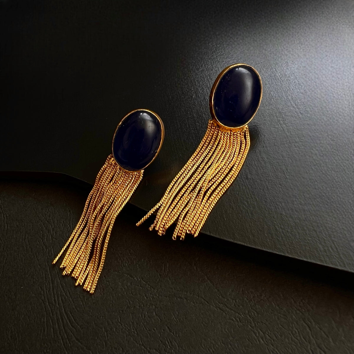 VALLITA DRAPERY HANDMADE EARRING ER175